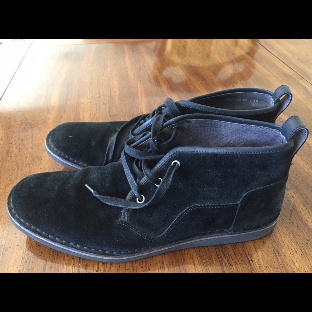 JOHN VARVATOS Star USA Black Suede Chukkas 11.5M