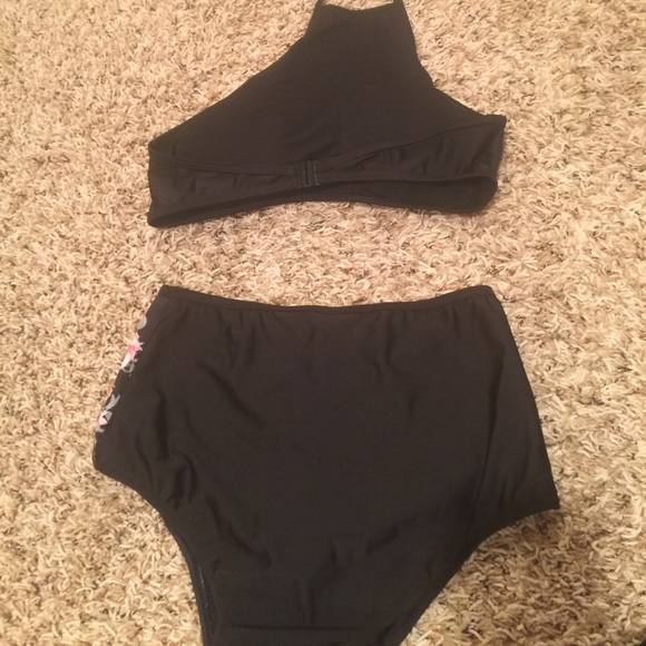 High waisted bikini - Picture 2 of 3