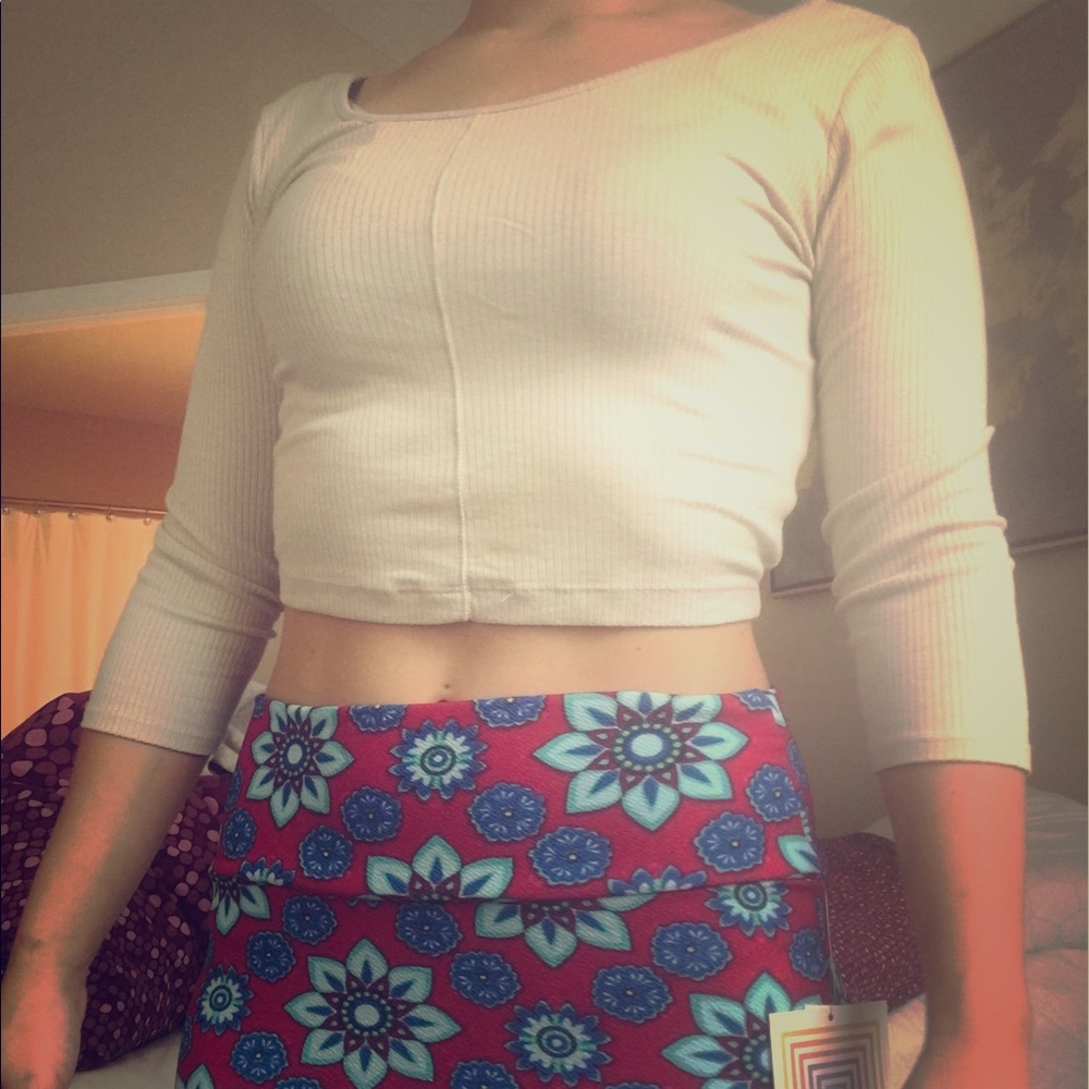 Cream ribbed three-quarter length sleeve crop top