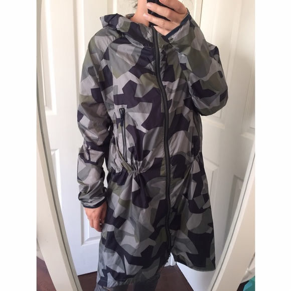 Theory 38 Everet Nylon Jacket - Picture 3 of 8