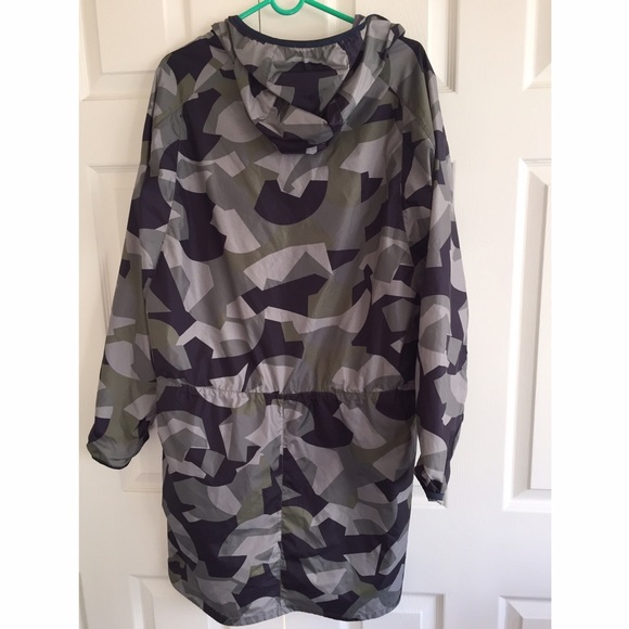 Theory 38 Everet Nylon Jacket - Picture 6 of 8