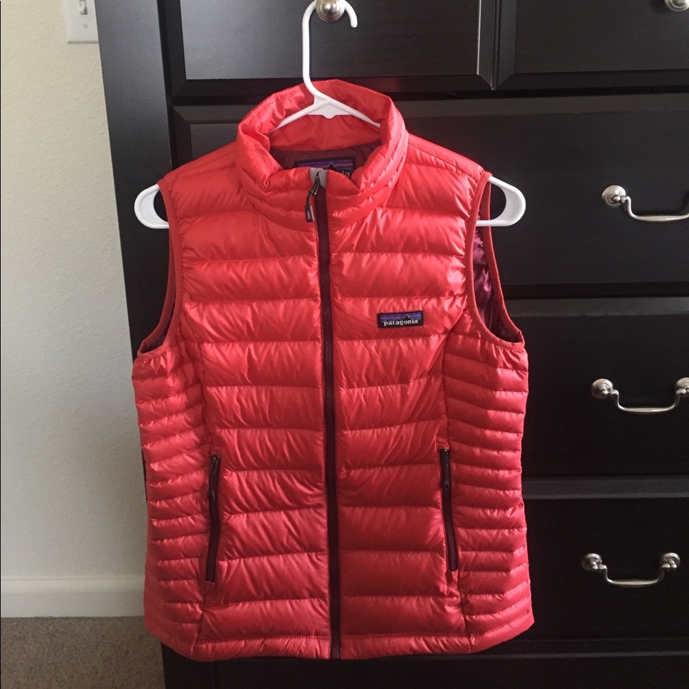 ‼️SOLD‼️ Patagonia Down Sweater Vest Size Sm
