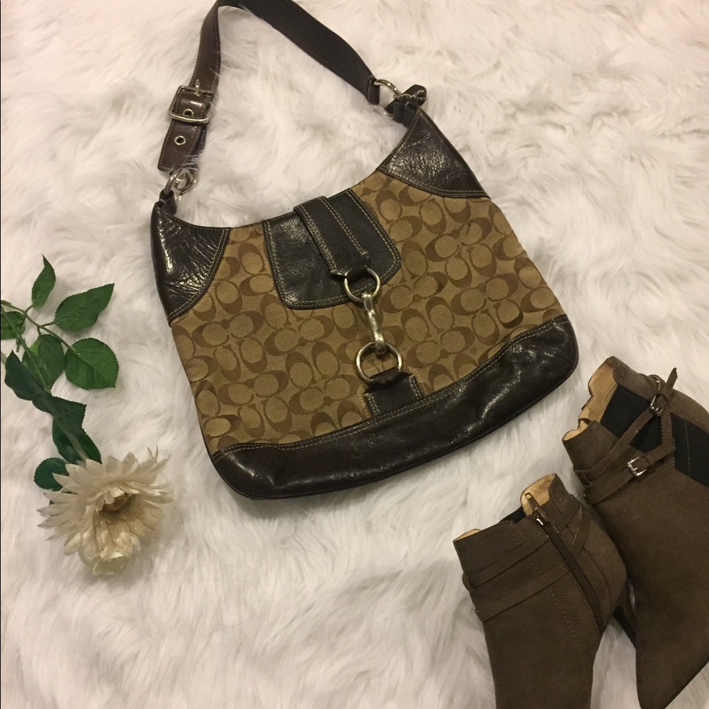 Gorgeous vintage Coach purse.