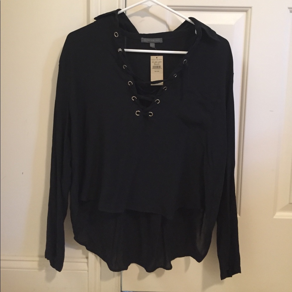 Long sleeve criss cross top