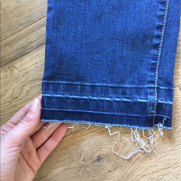 Capri Jeans - Picture 4 of 5