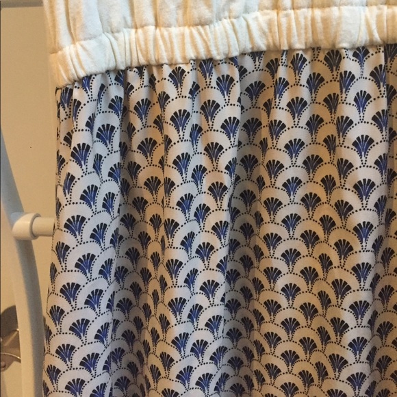 Dorothy USA Patterned Dress - Picture 3 of 5