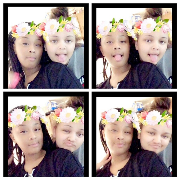 Meet your Posher, Yasmine - Picture 1 of 1