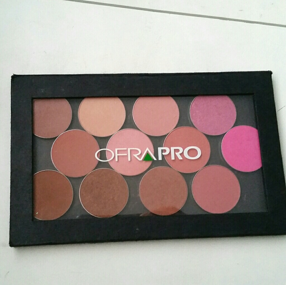 OFRA Cosmetics Bronzer and Blush Pallette