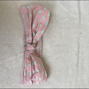Super cute, light pink bandeau