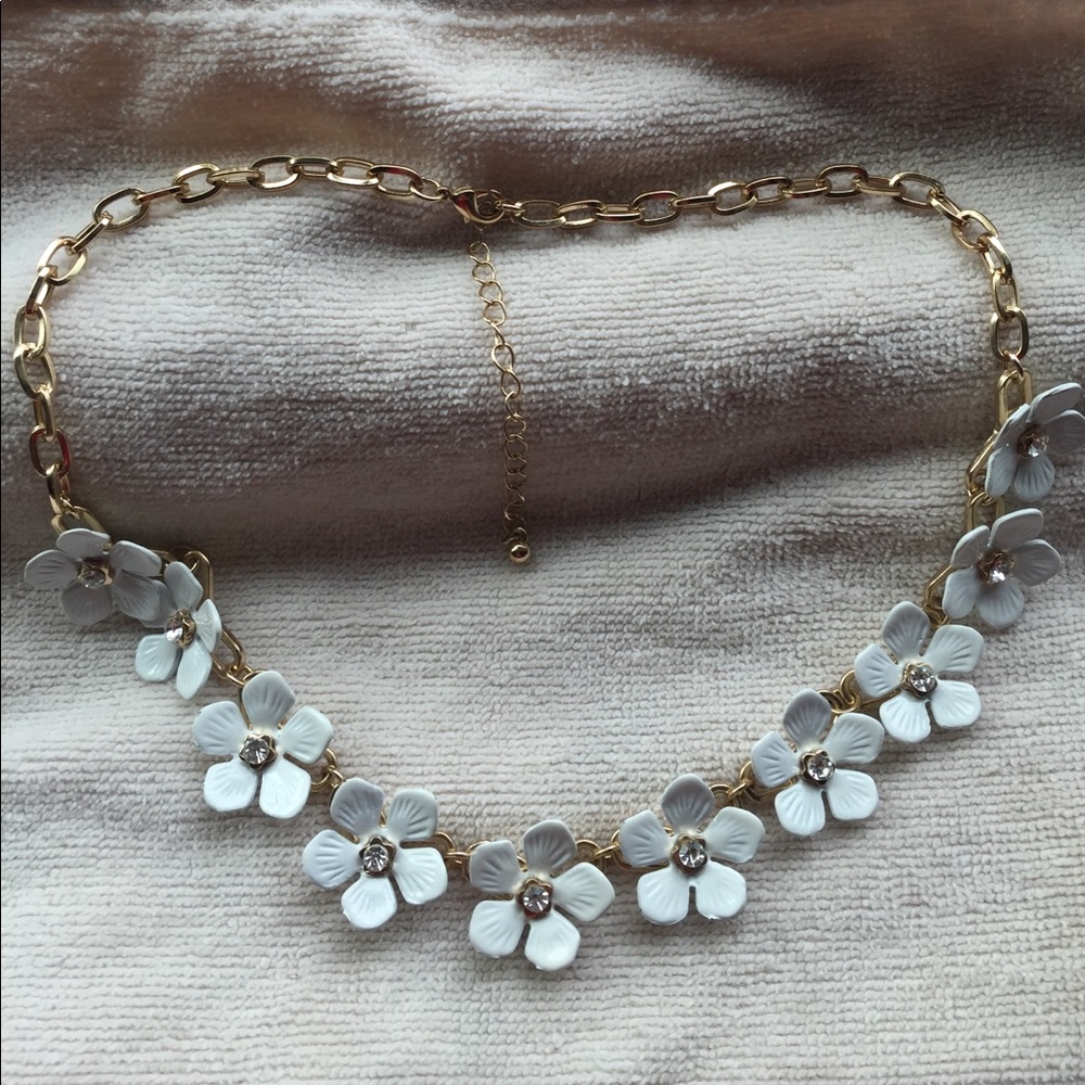 Francesca's necklace bundle - Picture 2 of 3
