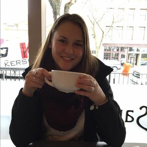 Meet your Posher, Jenna