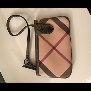 Burberry pouch/wristlet/bag attachment purse