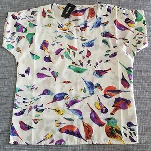Bird pattern top