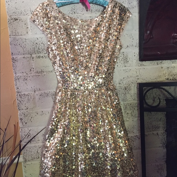 B. Darlin Gold Sequin Dress - Picture 1 of 2