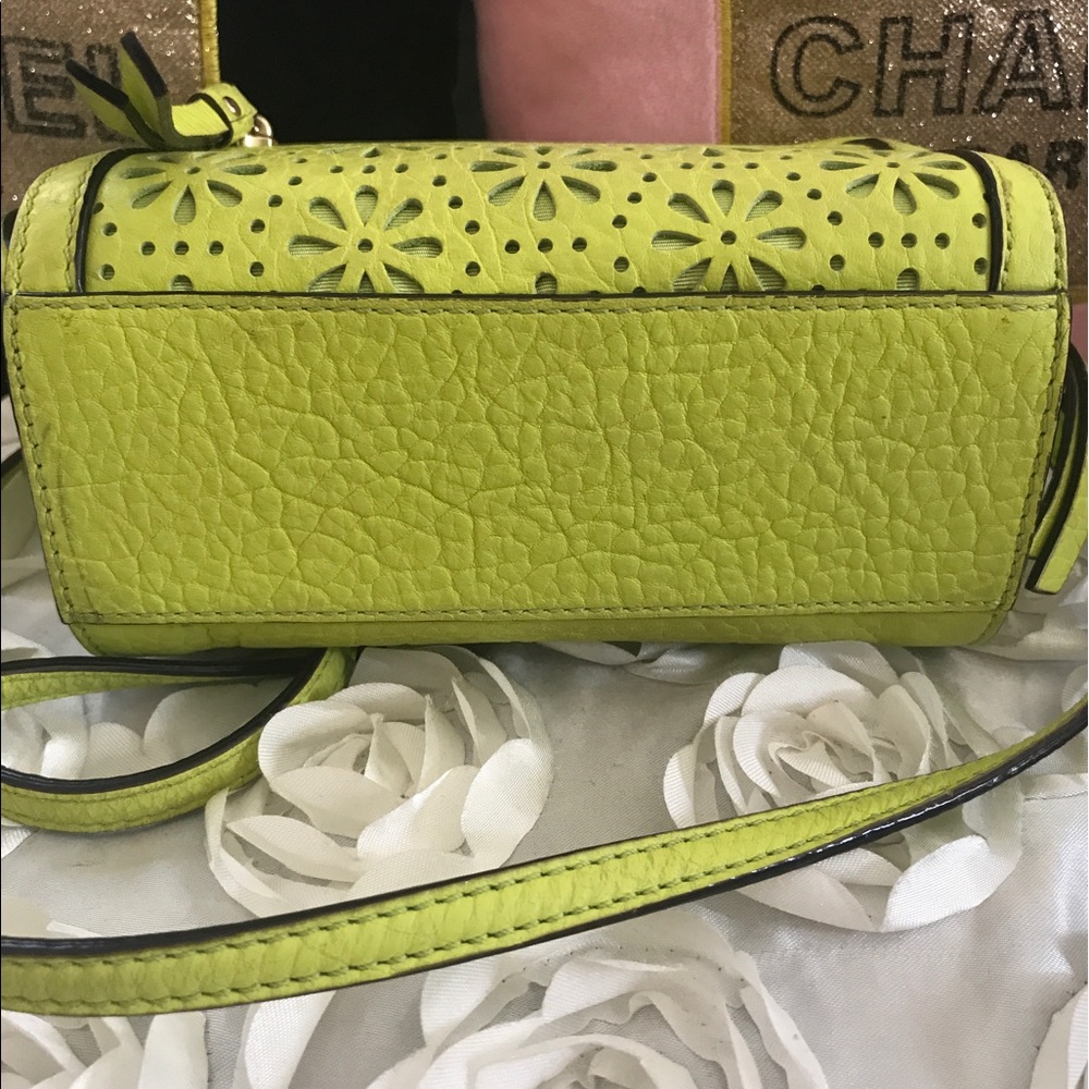 Kate Spade ♠️ - Picture 2 of 4