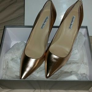 Charles David pumps
