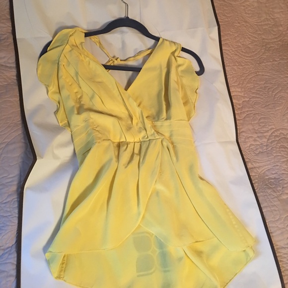 BCBGMaxaria halter top - Picture 3 of 5