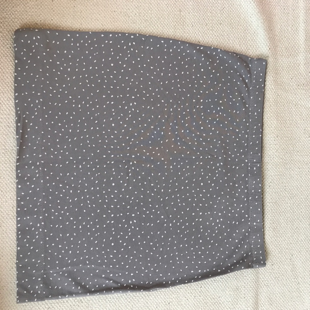 Cute, grey with white polka dot pencil skirt