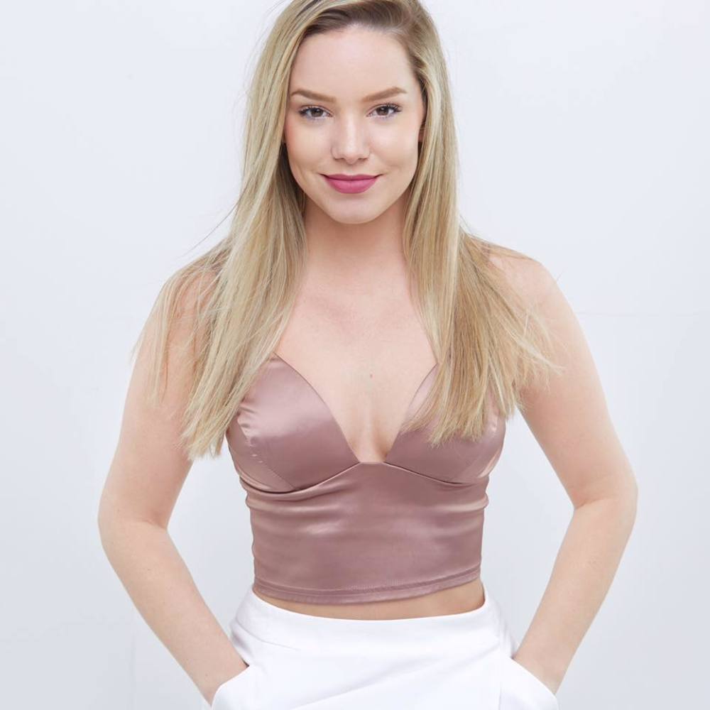 Meet your Posher, Cayla