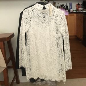 White lace long sleeve dress
