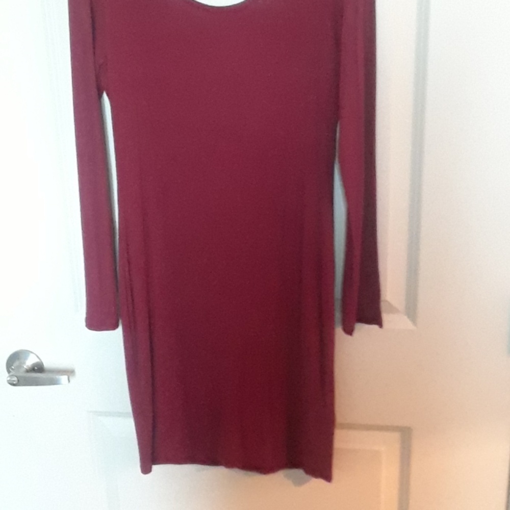 Dress - Picture 2 of 4