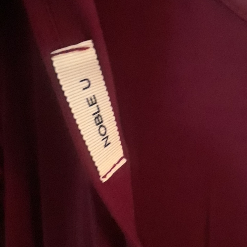 Dress - Picture 4 of 4