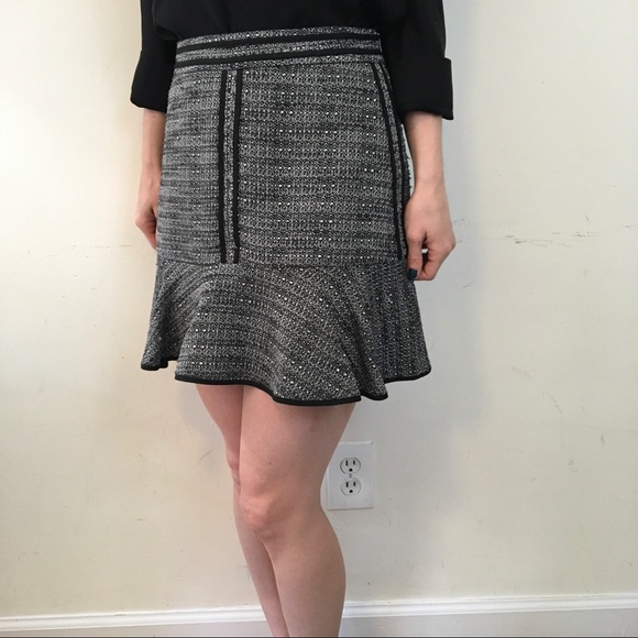 Madewell Dresses & Skirts - Madewell Grey Black Knit Black Trim Fluted Skirt