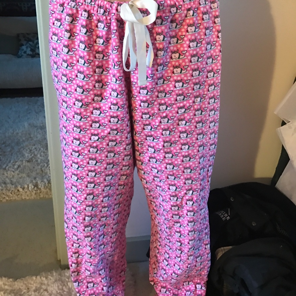 Vineyard vines pajamas size medium