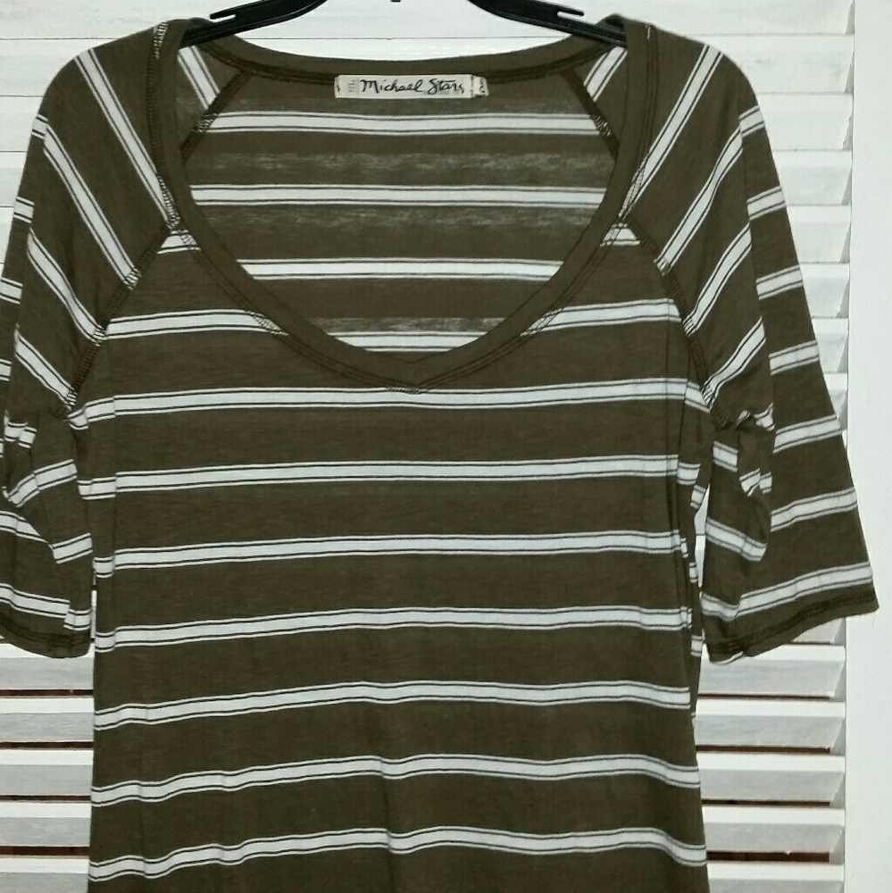 Michael Stars scoop neck shirt