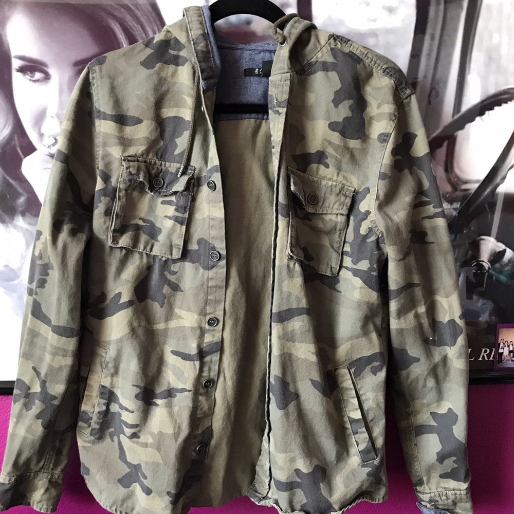 F21MEN Camo Jacket