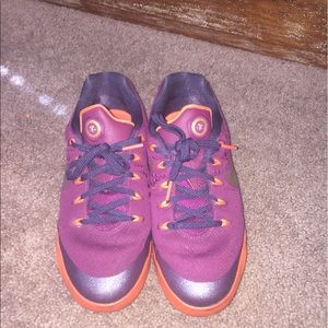 Kobe XI's size 7.5 women/ 5 youth