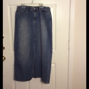 Long Gap Jeans skirt size 8