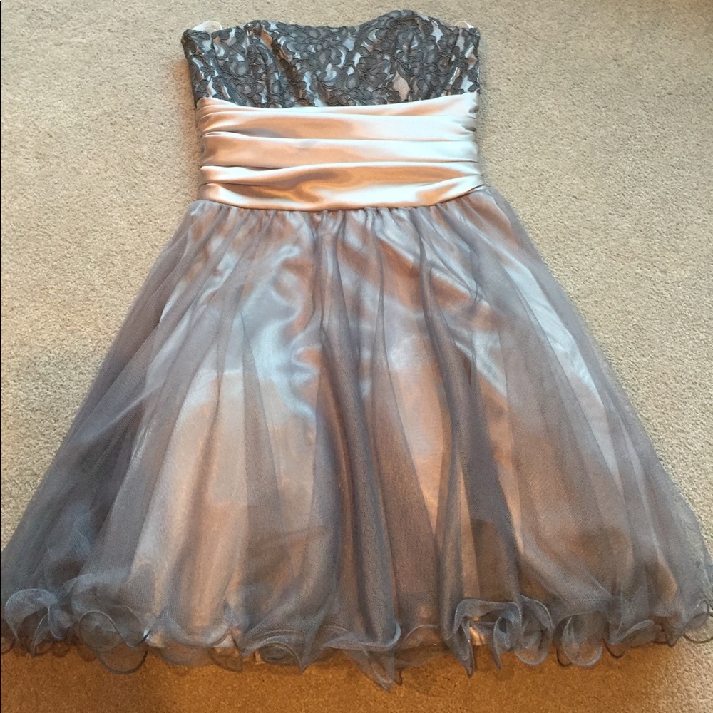 Formal strapless dress!  Worn once!