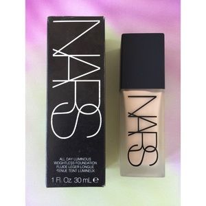 NARS All Day Luminous Weightless Foundation 30ml