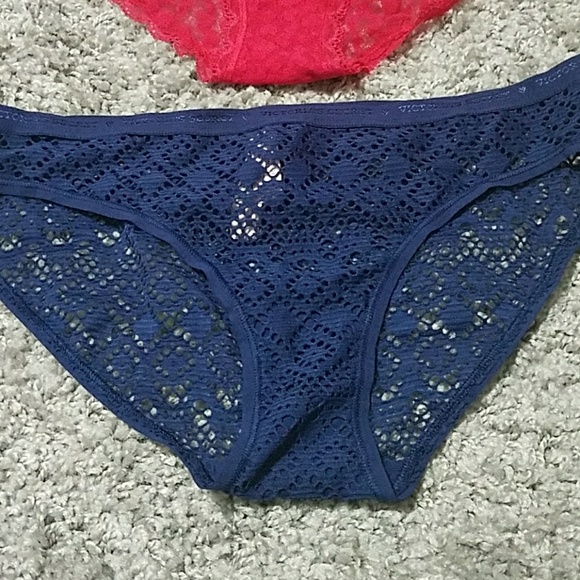 Ⓜ️NEW!!! 2 VS Sheer Bikini Panties - Picture 2 of 6