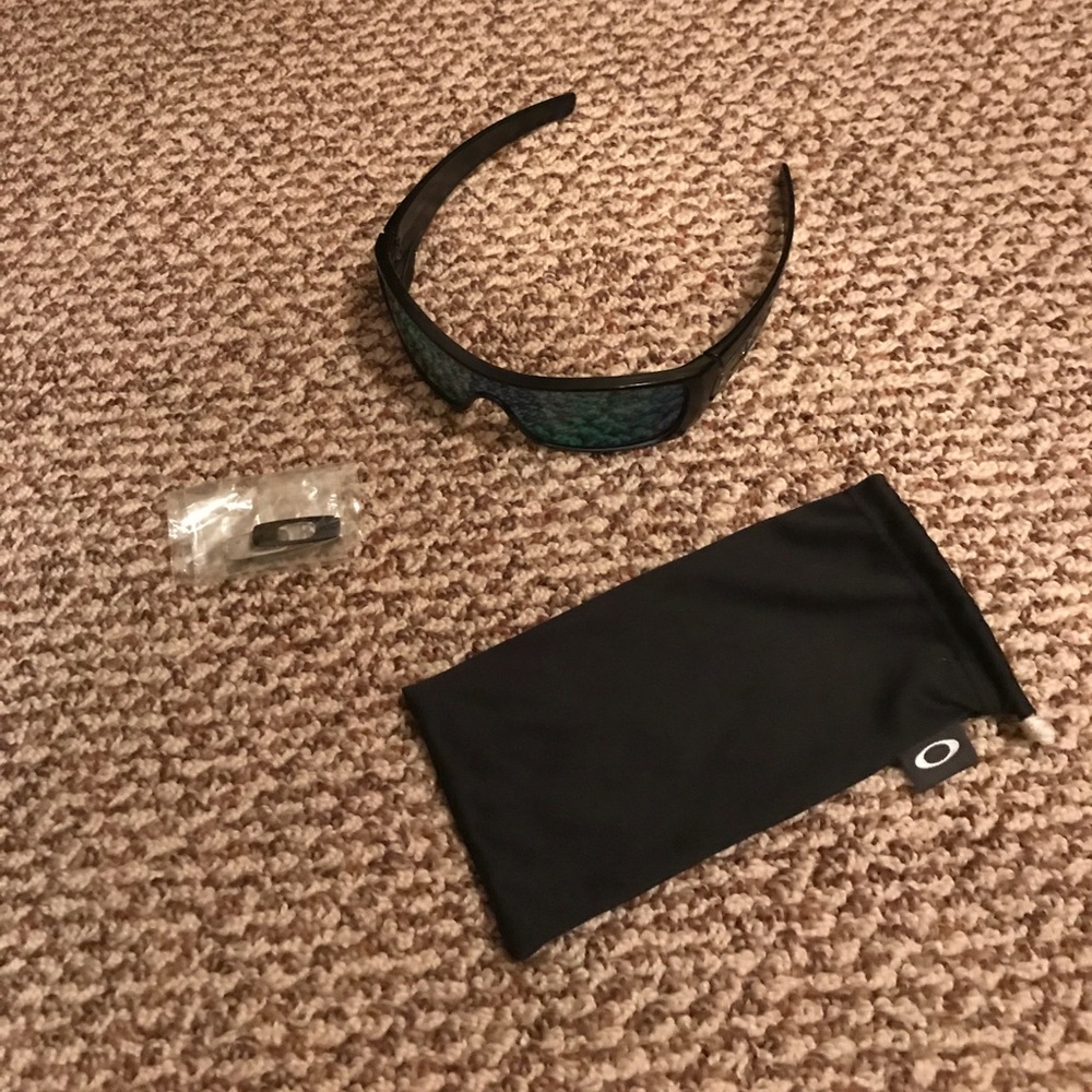 Oakley Batwolf