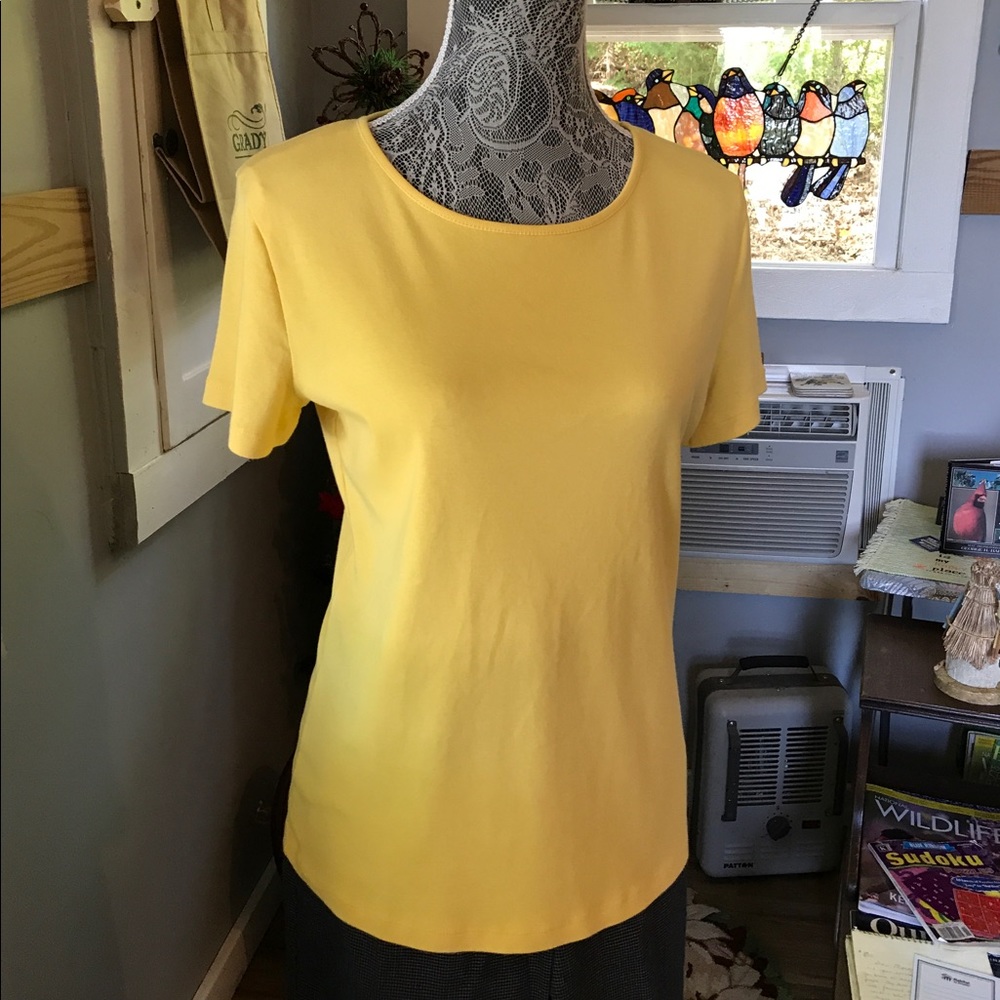 Yellow t-shirt by Jones New York