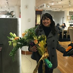 Meet your Posher, Rowena