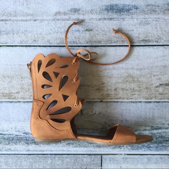 ModCloth Shoes - Modcloth Top Moda Lace Up Cut Out Sandals