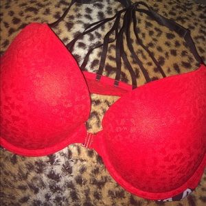PINK Racerback Push-up Bra
