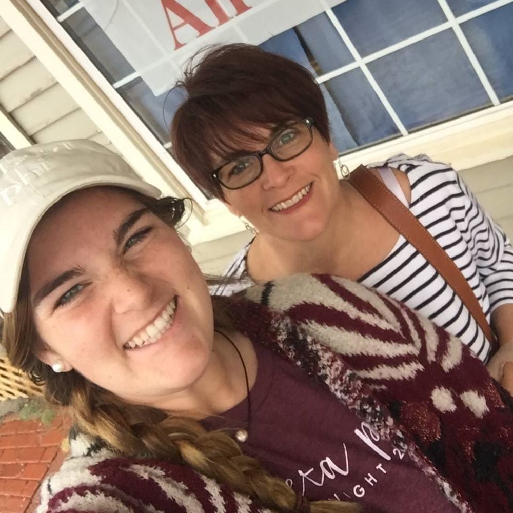 Meet your Posher, Hadley