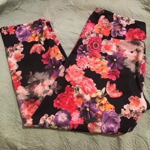 Onzie M/L Floral Yoga Leggings