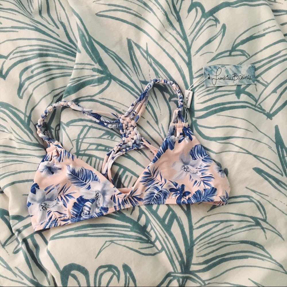 Frankie's bikinis top