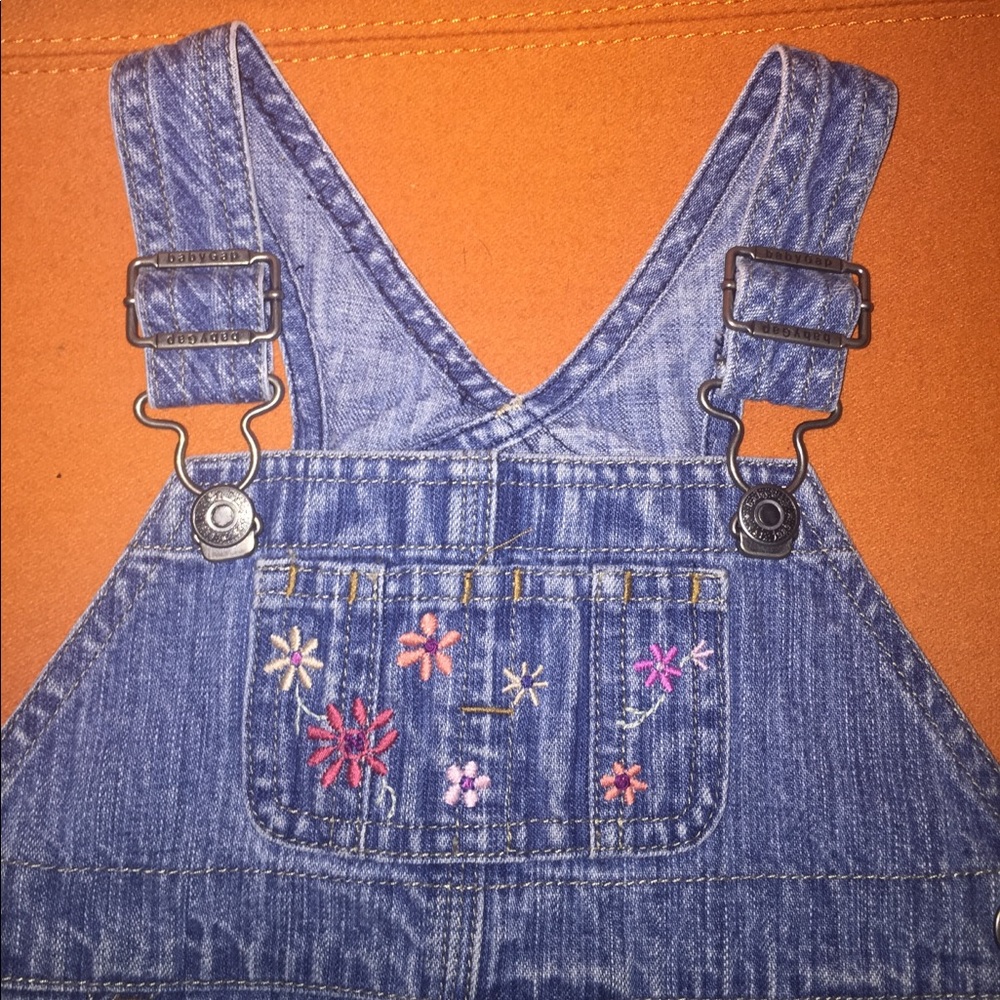 Cute toddler outfit - Picture 5 of 5