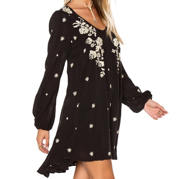 Black EMBROIDERED Floral Swing DRESS White NEW - Picture 3 of 6