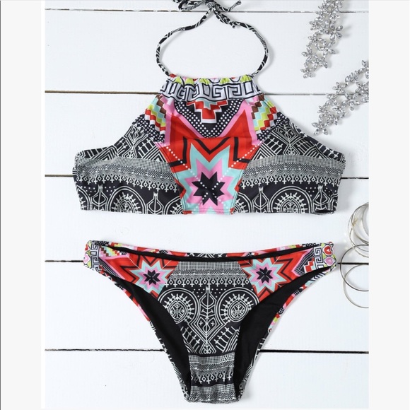 Host Pick! 💖 High Neck Bikini - Picture 2 of 4