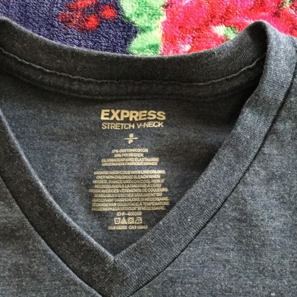 Preowned Express Stretch Cotton V-Neck Tee - Picture 2 of 4