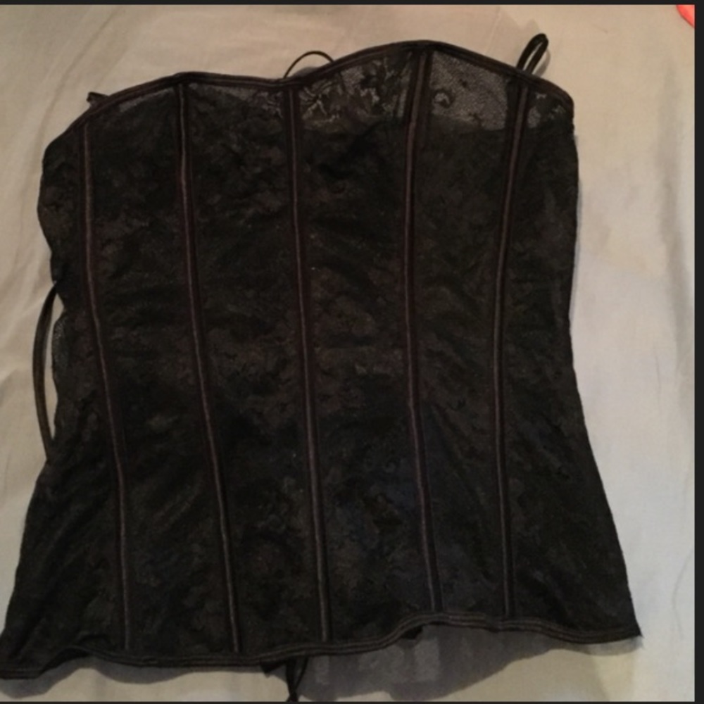 XL Corset ❤️