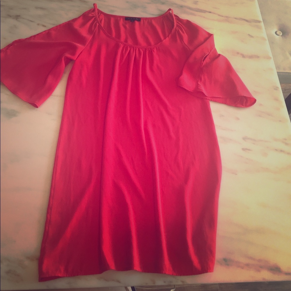 Dress/Blouse by Glam