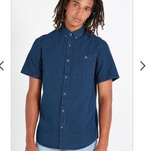 Brand new men's shirt sleeve denim shirt